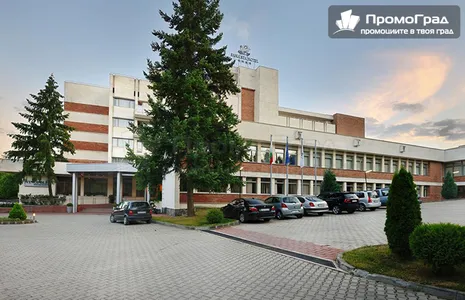 Нощувка на човек с изхранване закуска в Сана Спа Хотел, Хисаря