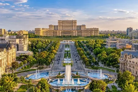 Екскурзия до Букурещ, Румъния: Транспорт от София + 1 нощувка на човек със закуска + панорамна обиколка и транспорт до СПА център Терме